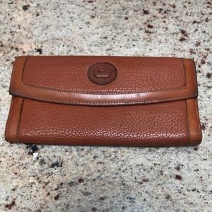 Authentic Dooney & Bourke Wallet